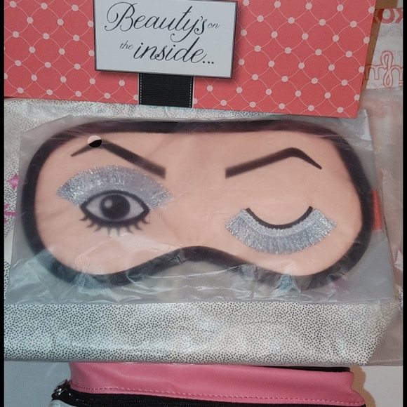 Benefit Bundle💥SOLD💥 - Picture 3 of 6